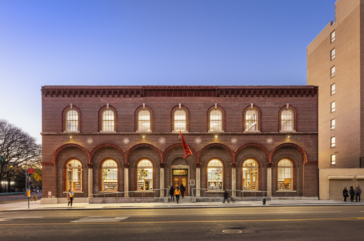 Hunts Point Library - Mitchell Giurgola